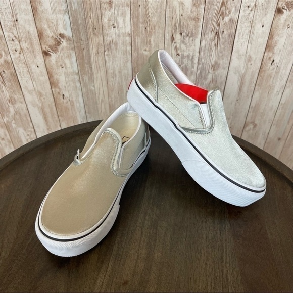 Vans Classic Slip-On Sidewall Flame Platform Sneaker Size 13.5 Girls - Picture 2 of 10